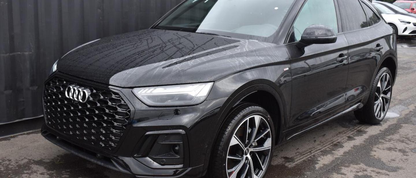 AUDI Q5 SPORTBACK 40 TDI 200 QUATTRO S TRONIC S LINE EXPORT ALGERIE  
