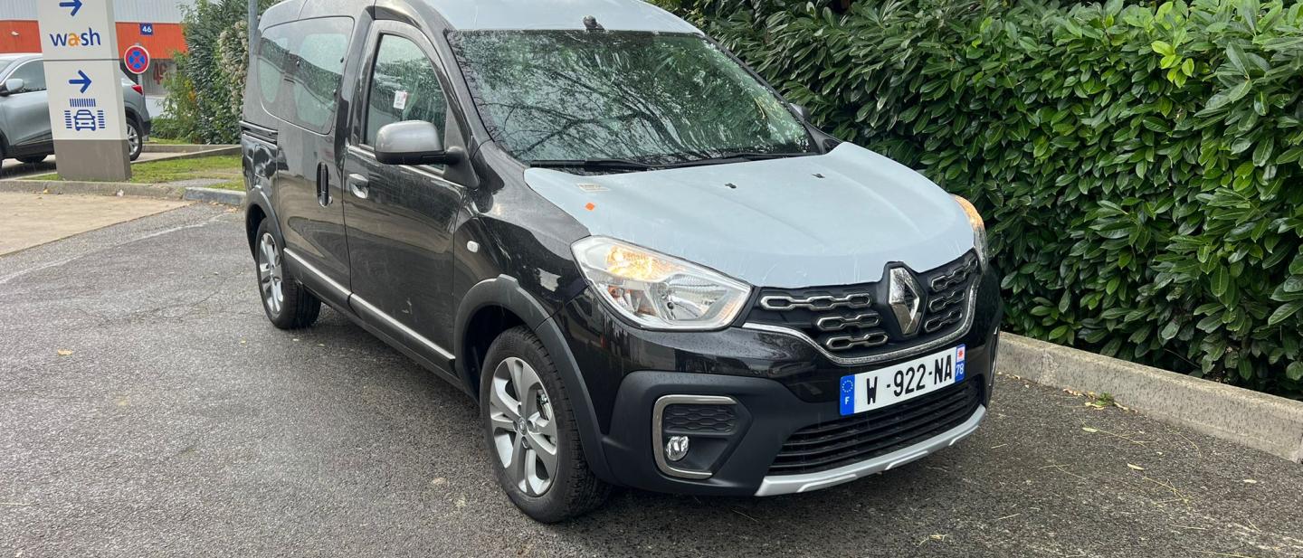 RENAULT KANGOO STEPWAY EXPORT ALGERIE 