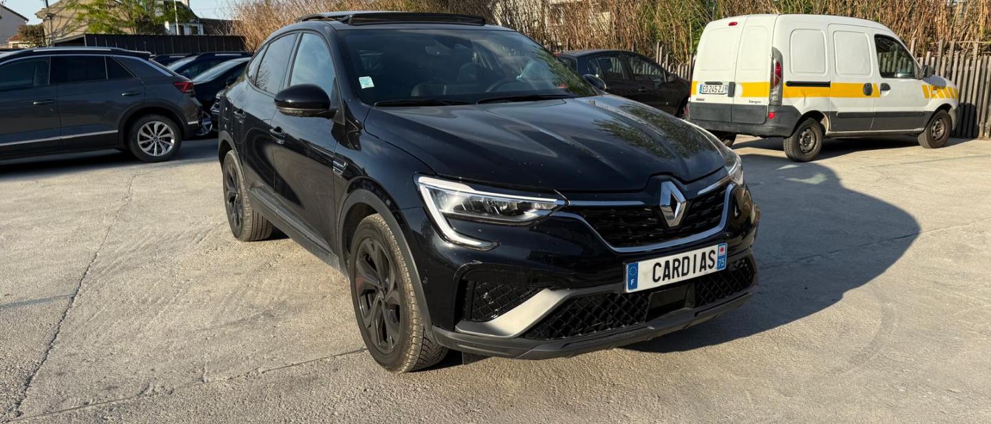 RENAULT ARKANA RS NOIR -3ANS